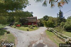 379 3rd Beach Rd, Middletown, RI 02842
