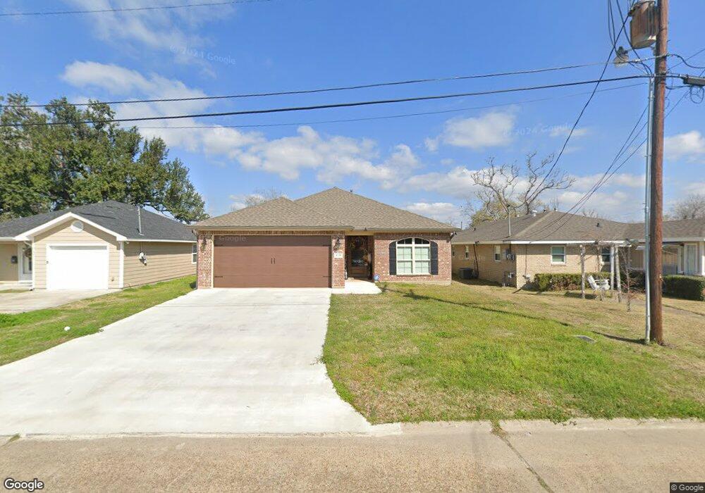 1739 Saint John St, Lake Charles, LA 70601 - photo 1