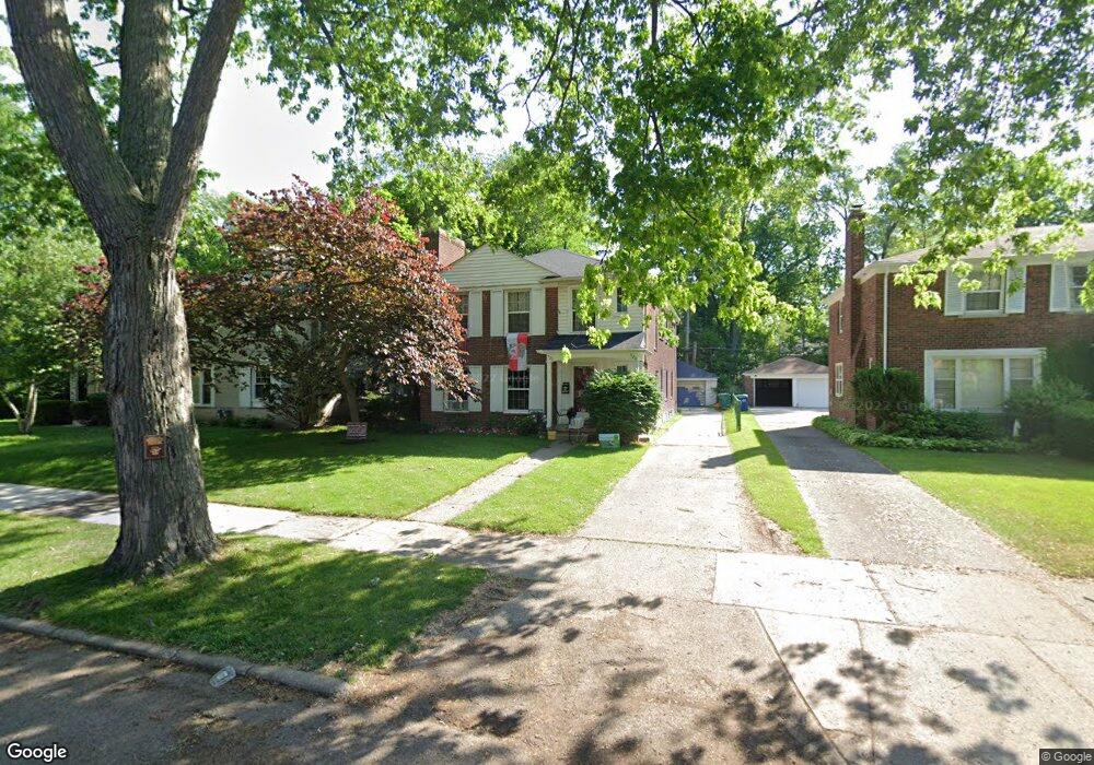 920 Harcourt Rd unit 1, Grosse Pointe Park, MI 48230 - photo 1