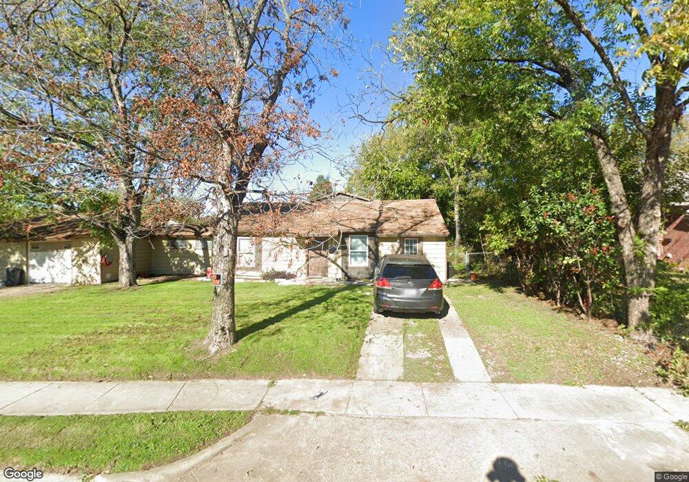 618 Chickapoo Trace, Grand Prairie, TX 75051 - photo 1