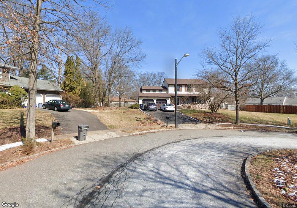 9 Winterberry Cir, Piscataway, NJ 08854 - photo 1