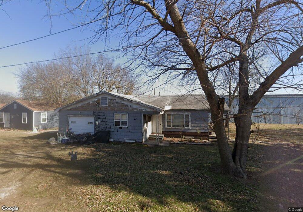 108 Downing, Henryetta, OK 74437 - photo 1