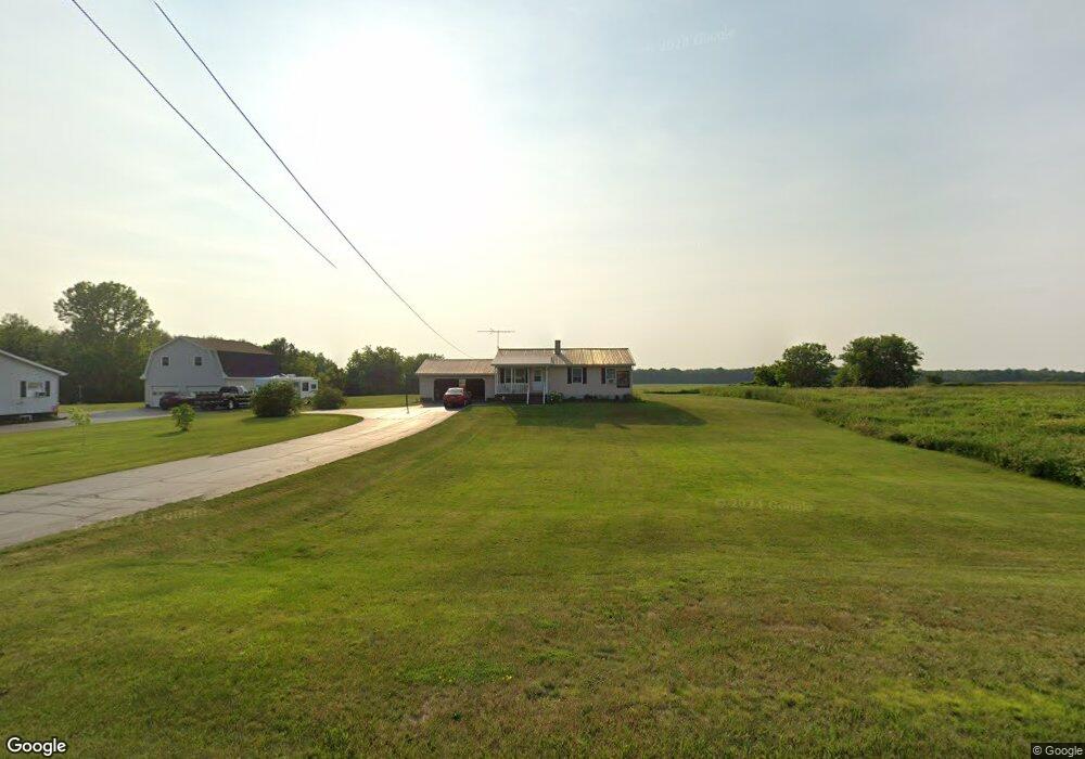 124 Middle Rd, Swanton, VT 05488 - photo 1