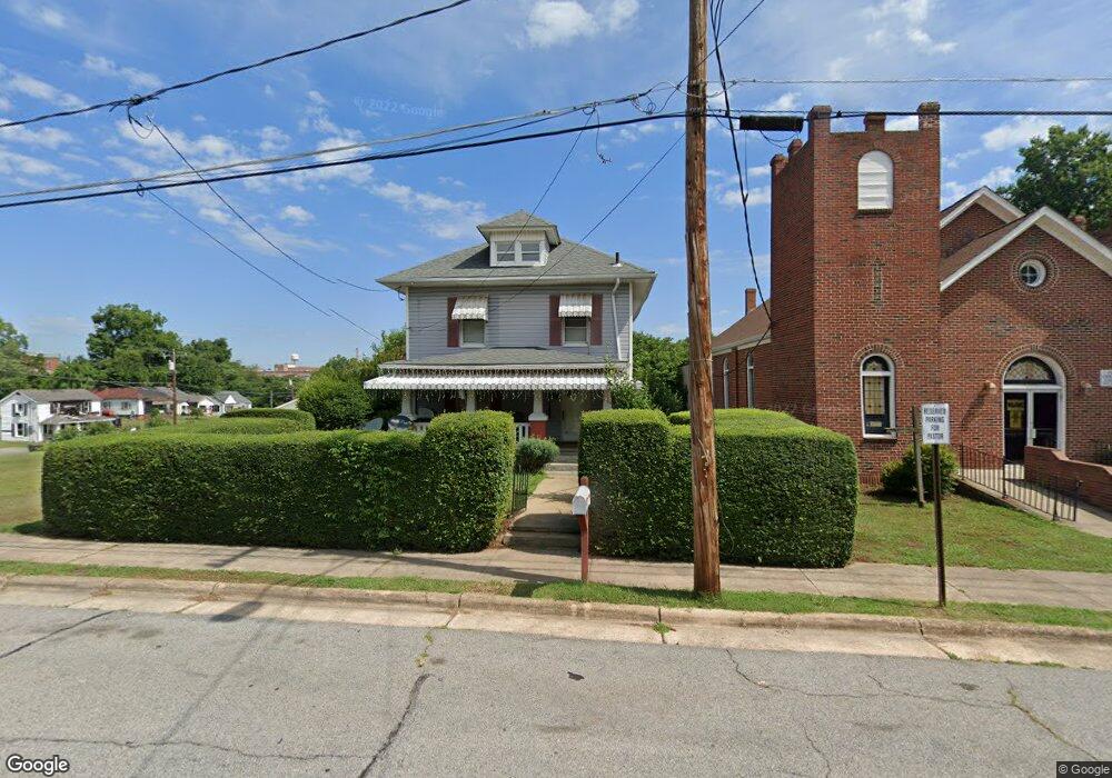 204 Holderby St, Reidsville, NC 27320 - photo 1