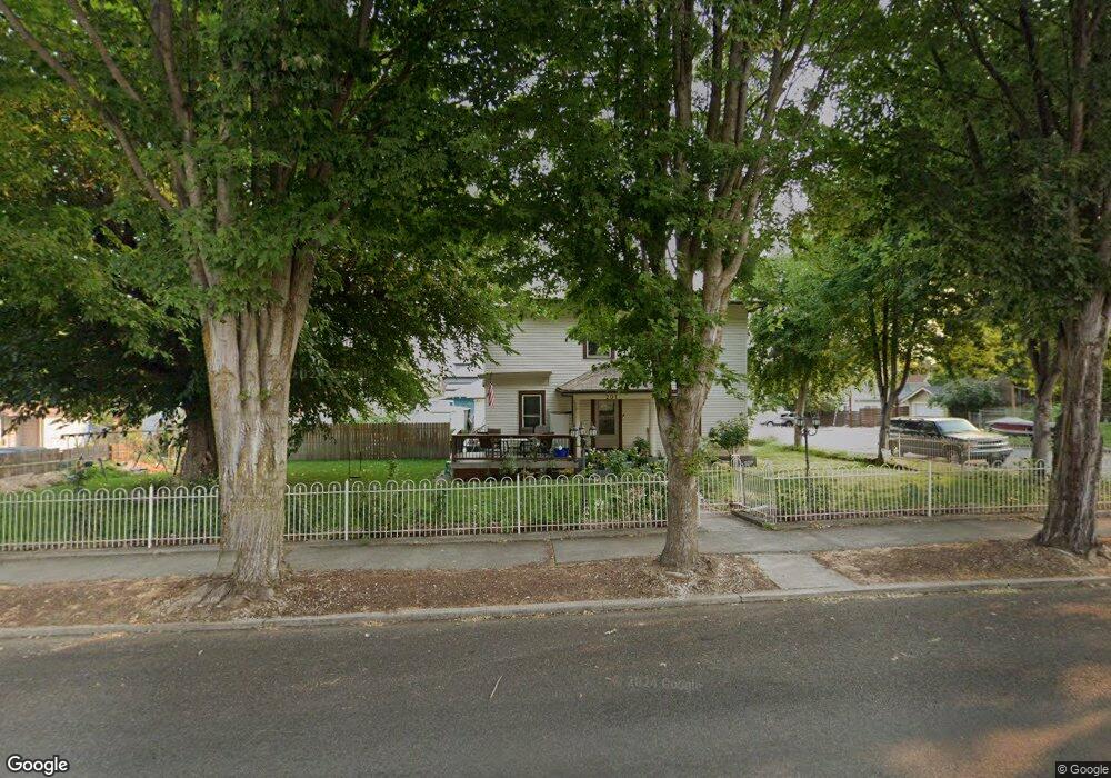 201 W 9th St, the Dalles, OR 97058 - photo 1