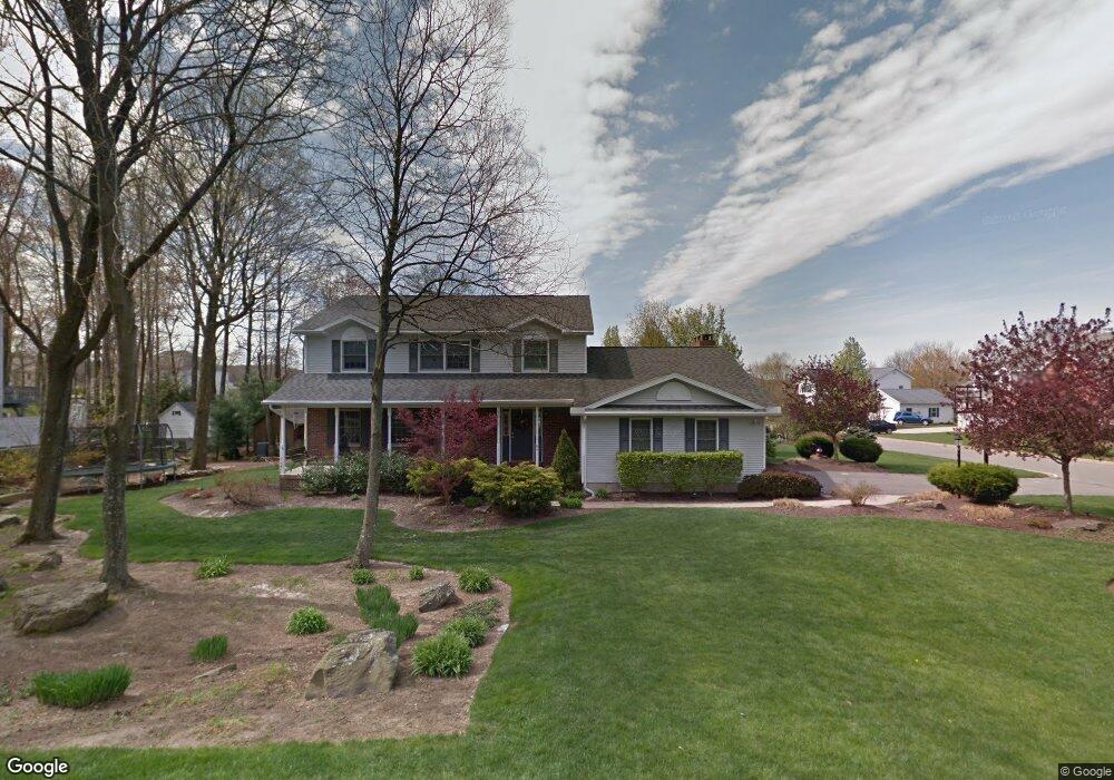 8 Maple Leaf Rd, Shavertown, PA 18708 - photo 1