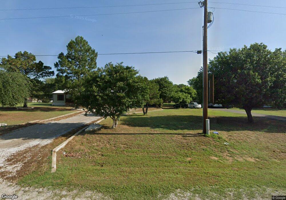 129 Prairie Ln, Azle, TX 76020 - photo 1