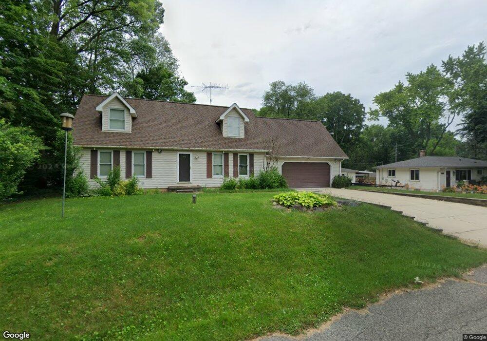 4360 Bunker Ave, West Bloomfield, MI 48323 - photo 1