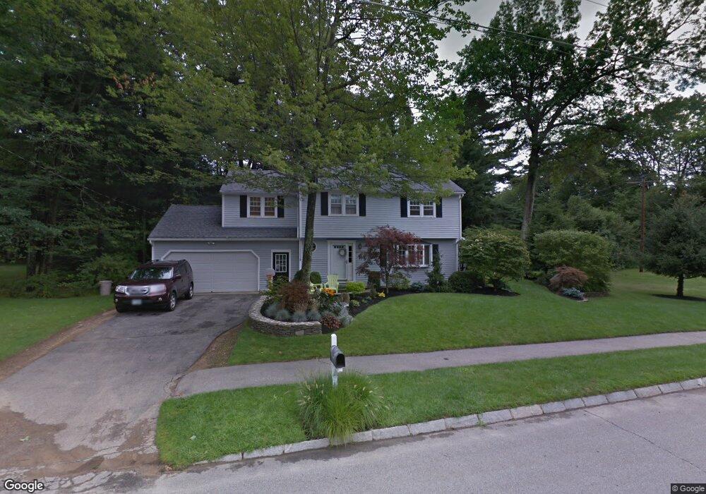 21 Lutheran Dr, Nashua, NH 03063 - photo 1