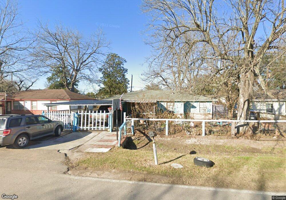 2211 Sunny Dr, Houston, TX 77093 - photo 1