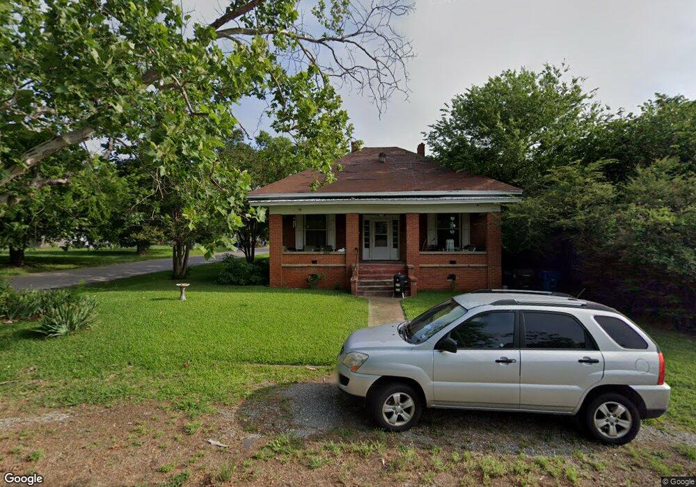 1631 W Walker St, Denison, TX 75020 - photo 1