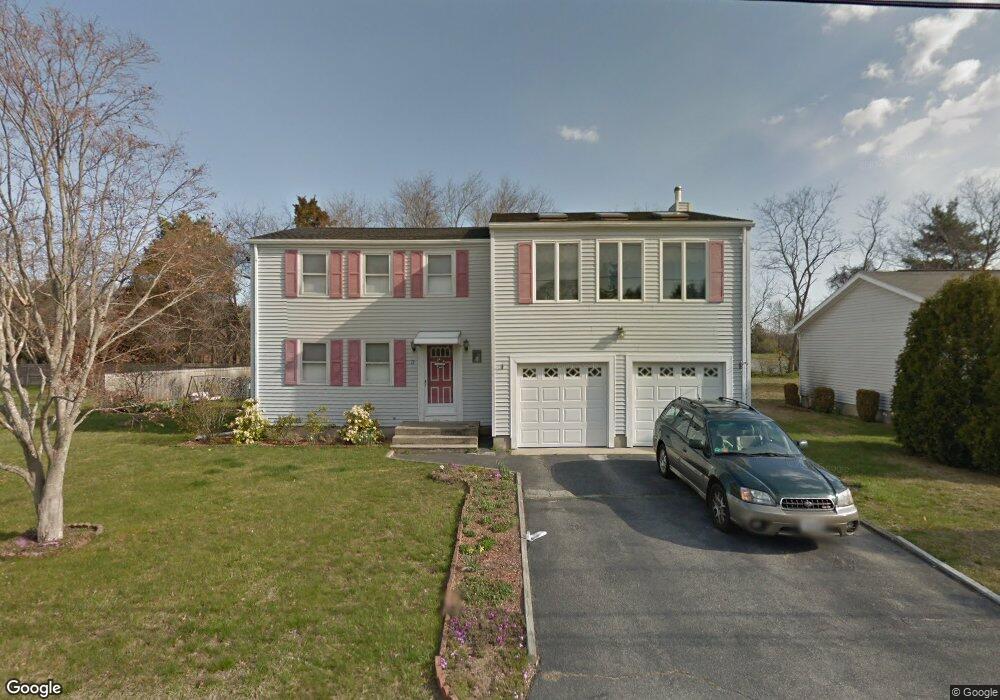 15 Taddy Ave, Warren, RI 02885 - photo 1