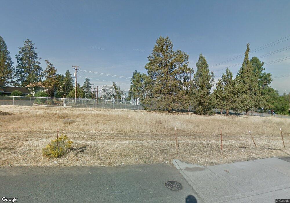 1011 SE 5th St, Bend, OR 97702 - photo 1