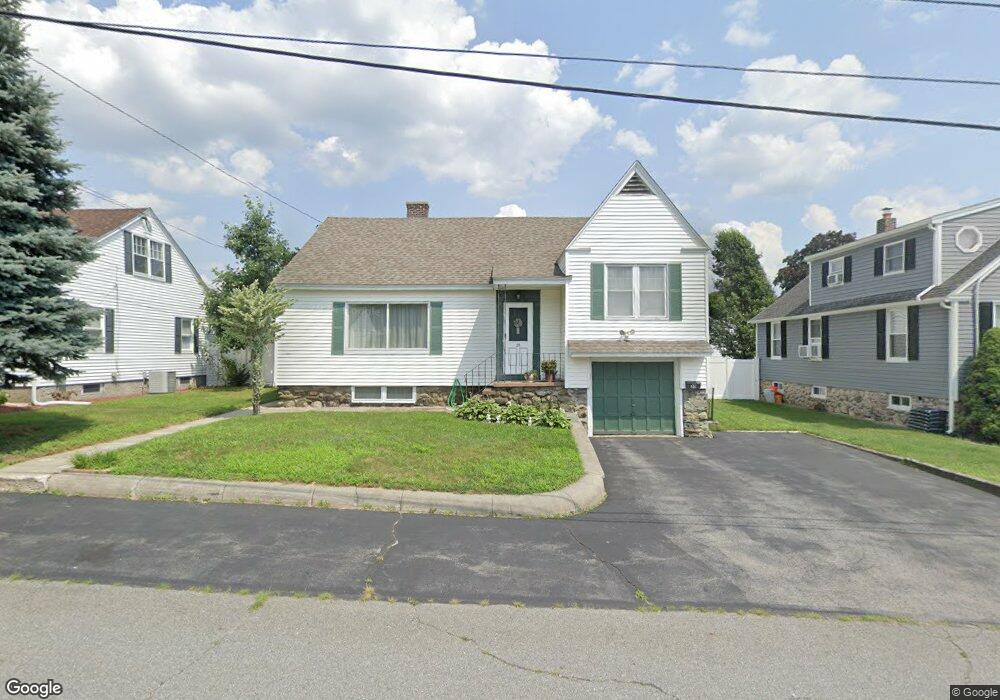 25 Weisner Pkwy, Methuen, MA 01844 - photo 1