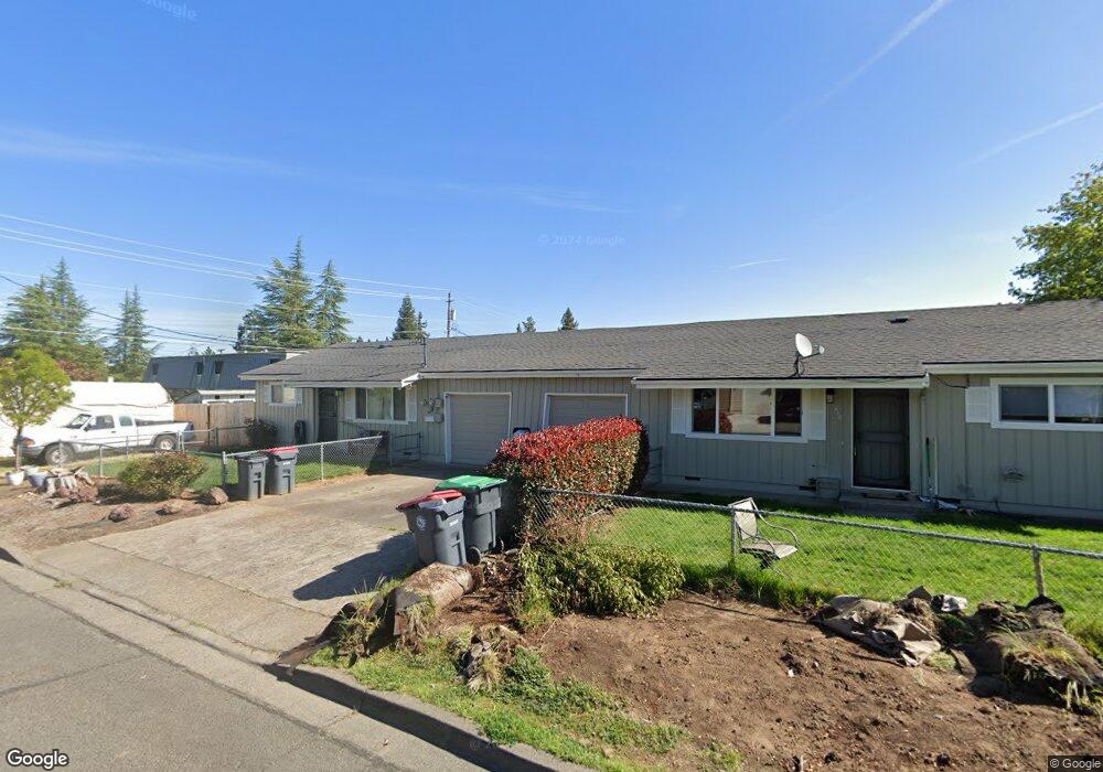 410 Seventh 420 St, Central Point, OR - photo 1