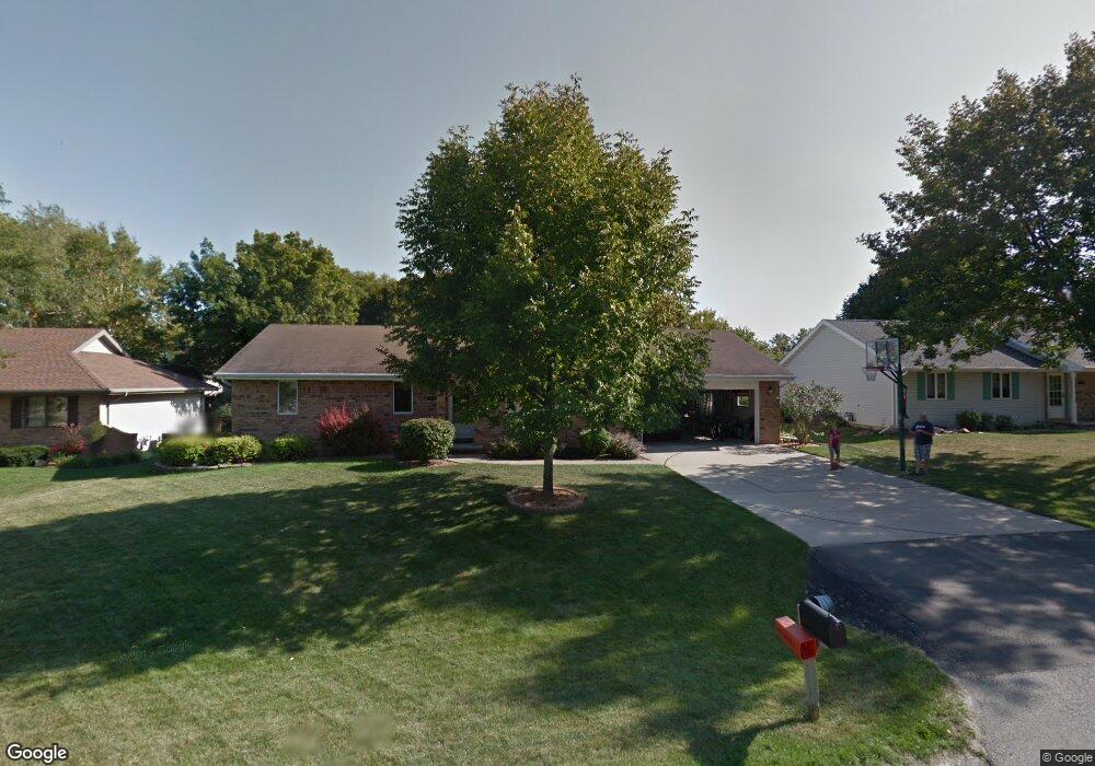 W2783 Oakridge Ct, Appleton, WI 54915 - photo 1