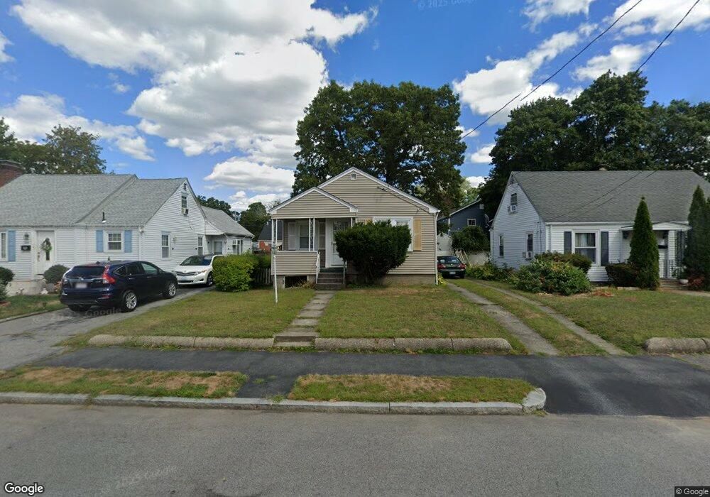 123 Daggett Ave, Pawtucket, RI 02861 - photo 1