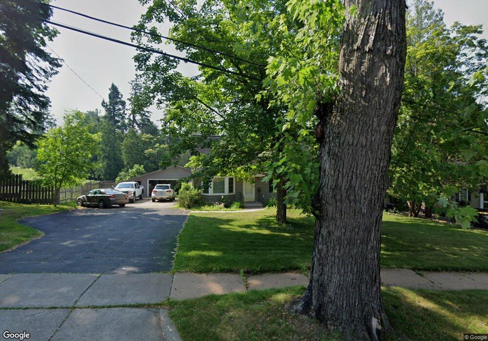 22 E Saint Andrews St, Duluth, MN 55803 - photo 1