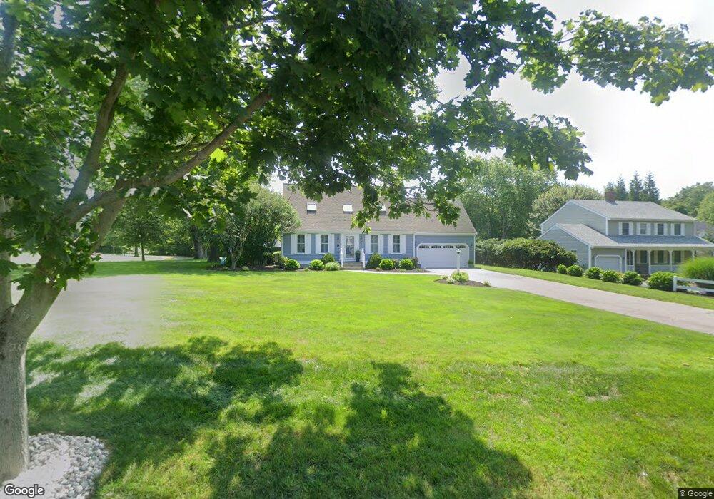 4 Farmers Cir, North Dartmouth, MA 02747 - photo 1