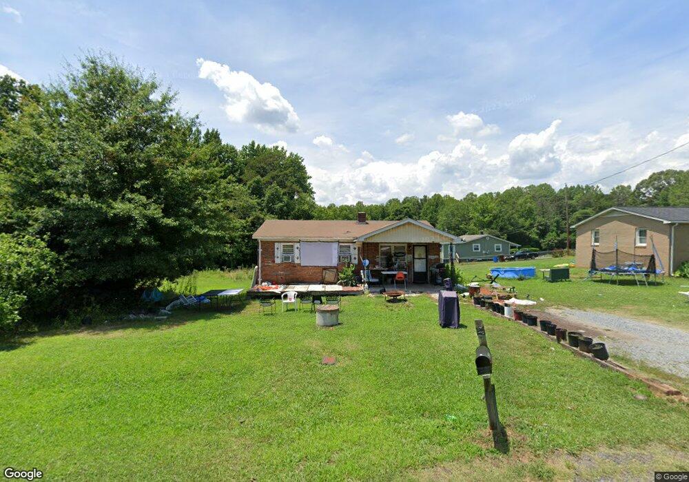 349 Oates Dr, Shelby, NC 28152 - photo 1