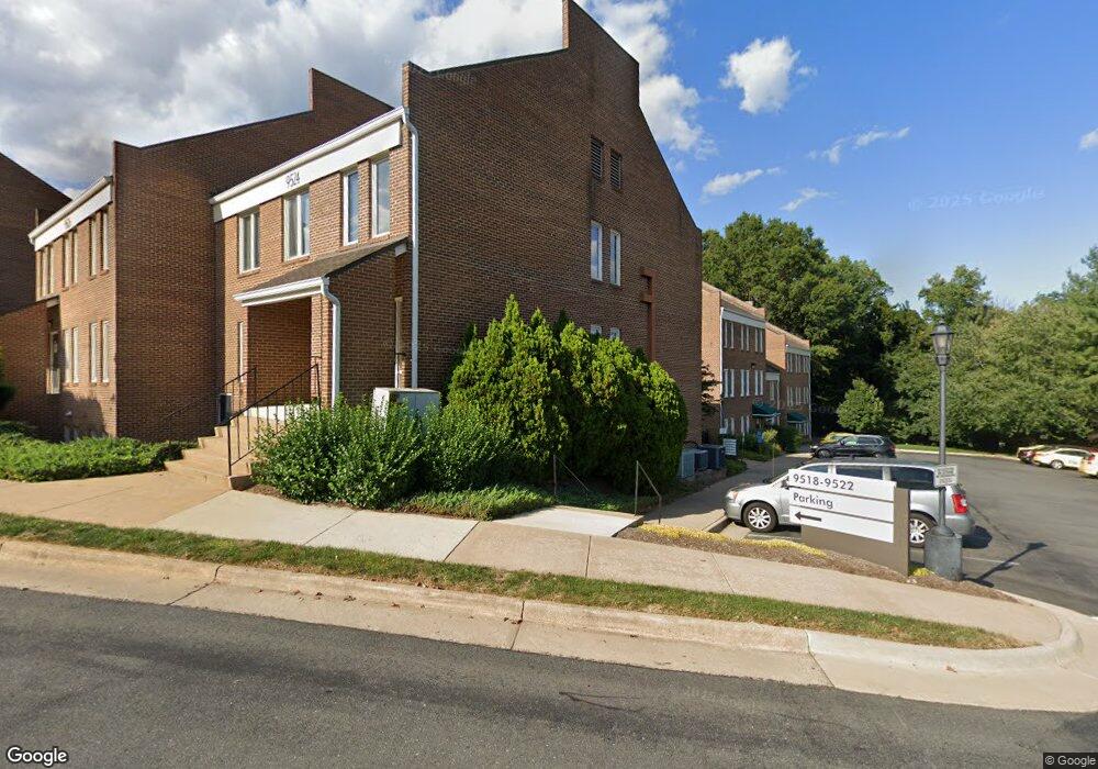 9524 Lee Hwy, Fairfax, VA 22031 - photo 1