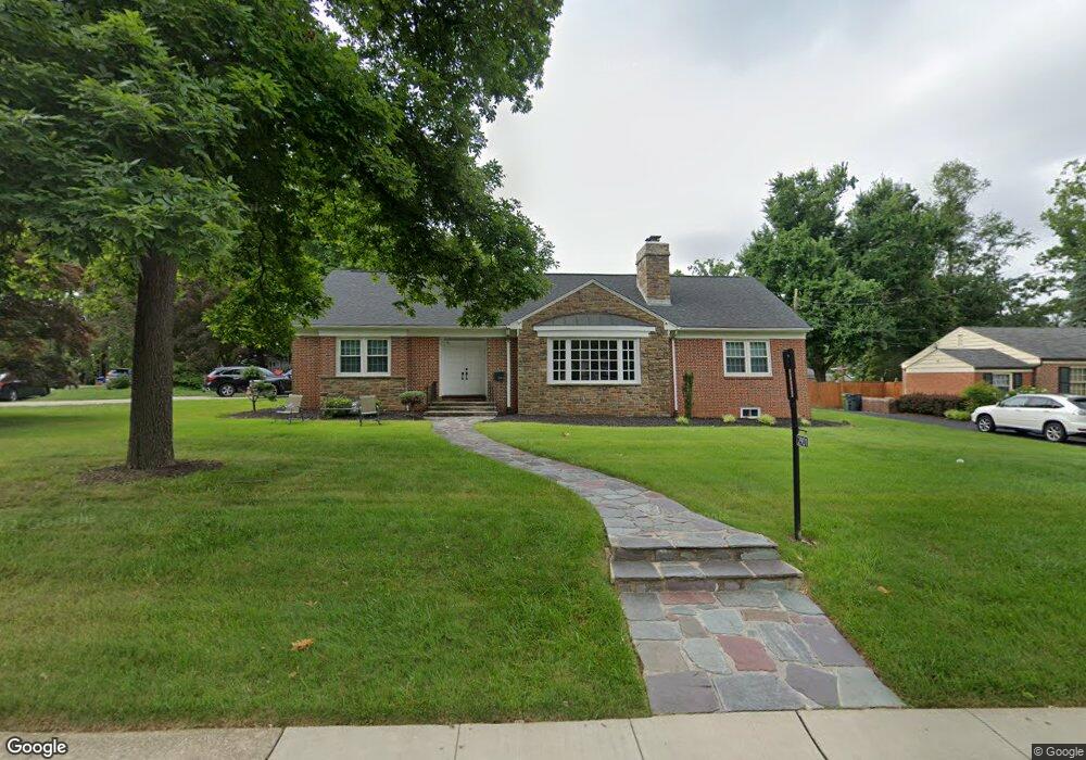 2901 W Strathmore Ave, Baltimore, MD 21209 - photo 1