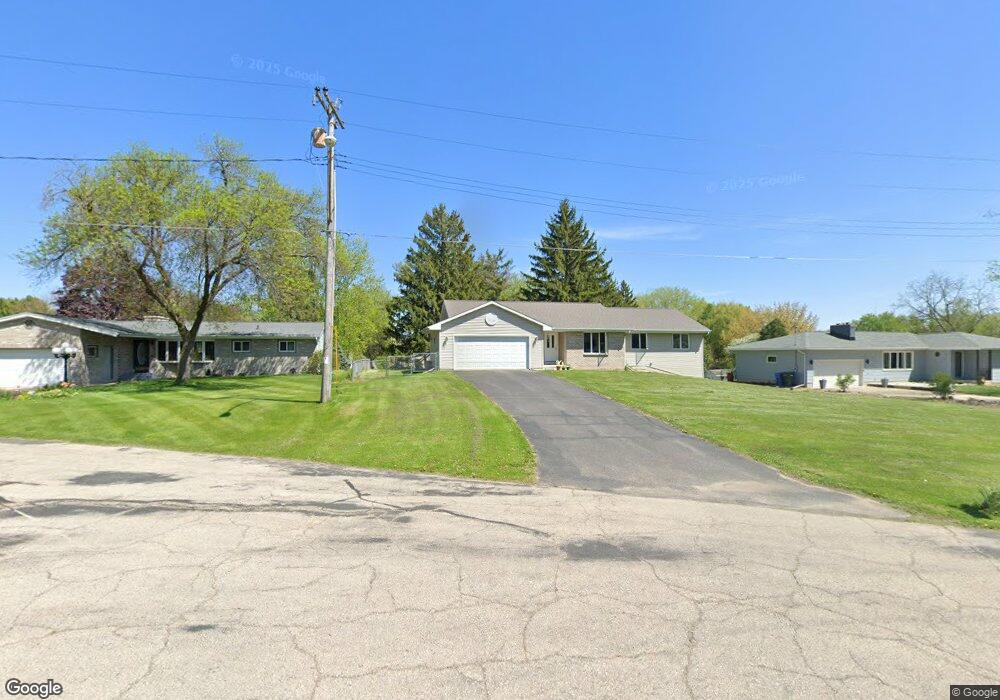 2316 Tulare Ct, Fitchburg, WI 53711 - photo 1