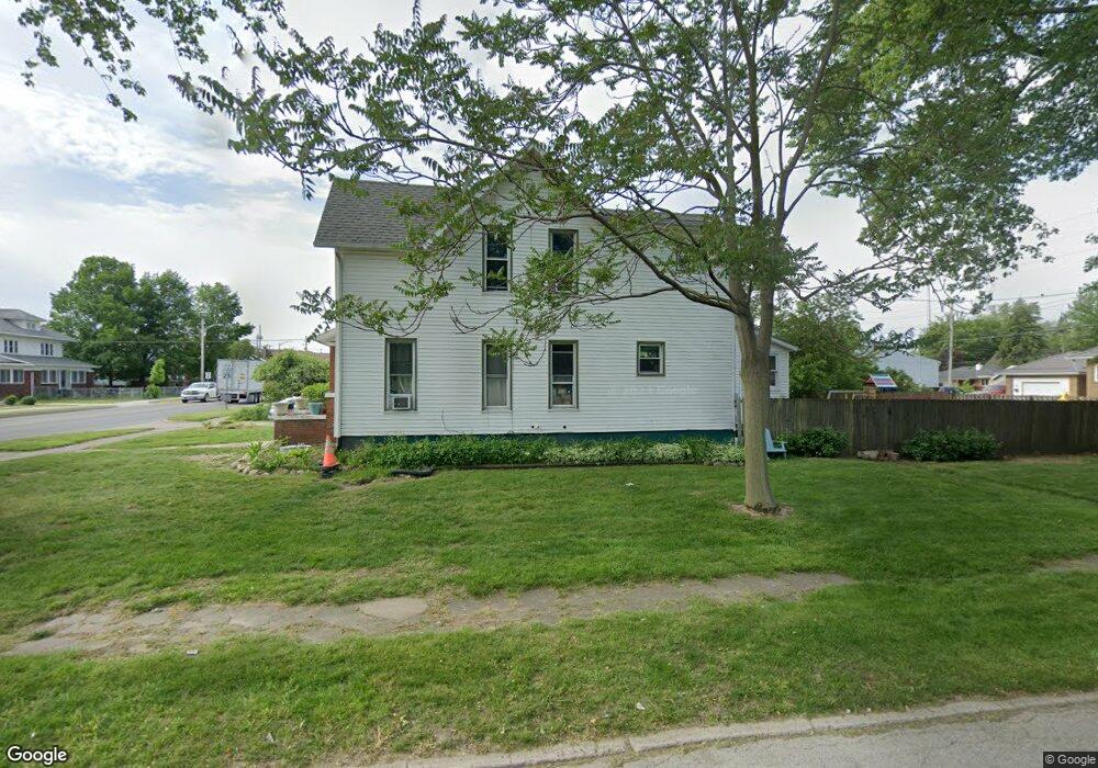 258 N Main St, Nappanee, IN 46550 - photo 1