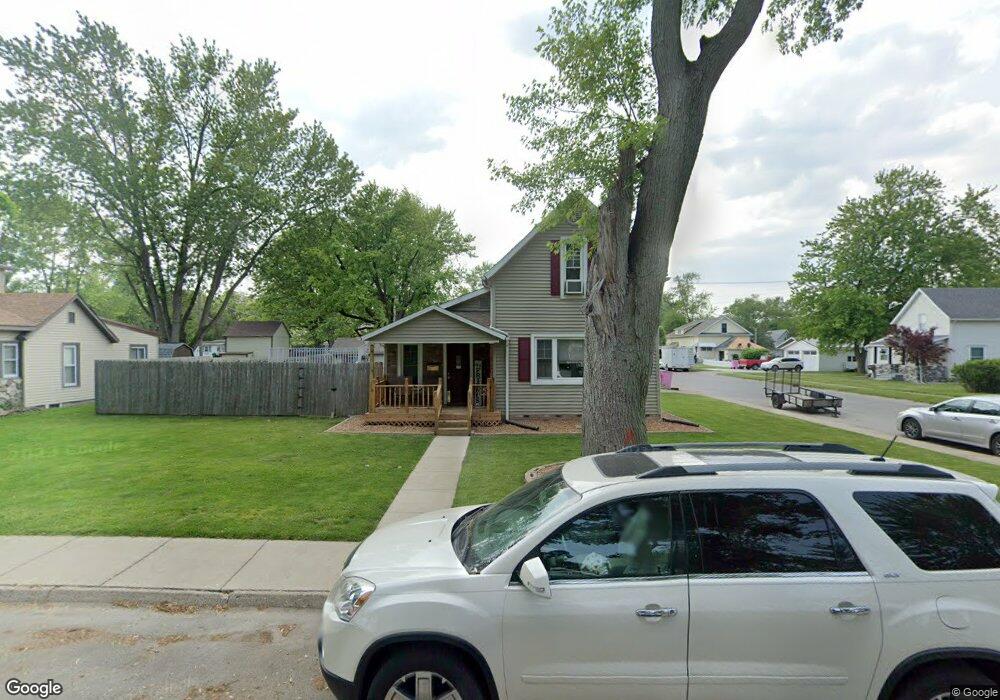 558 N Elm St, Nappanee, IN 46550 - photo 1