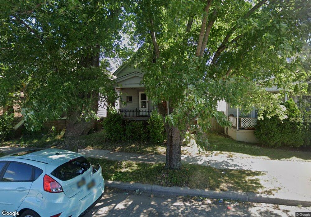 9830 Dequindre St, HamtraMcK, MI 48212 - photo 1