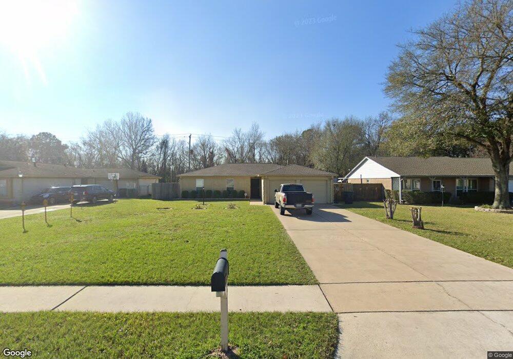 931 W Bertrand St, Houston, TX 77088 - photo 1