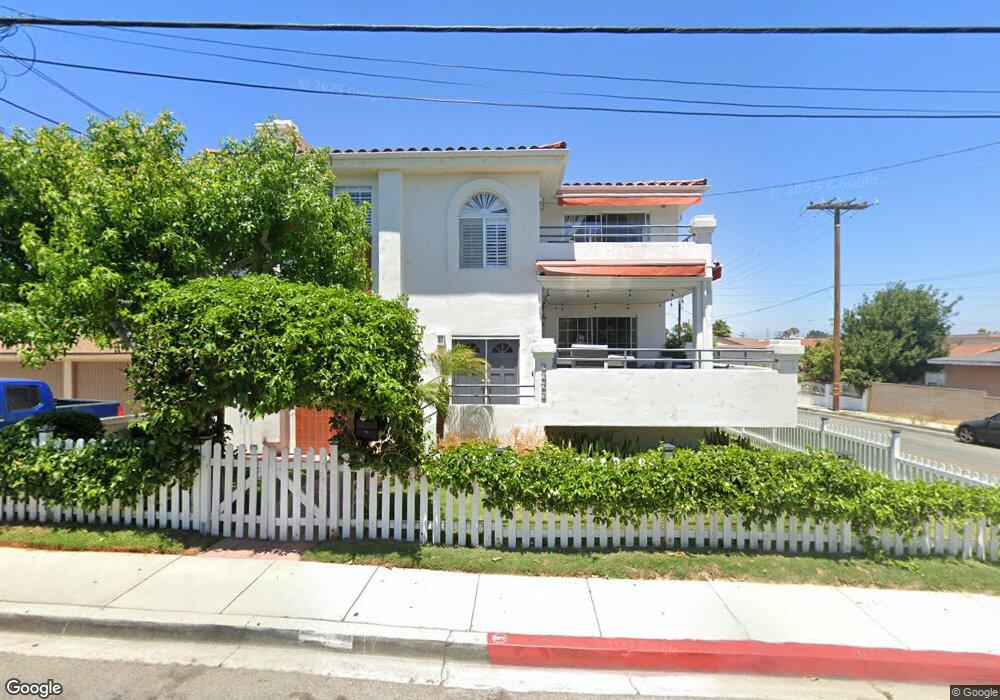 2223 Carnegie Ln unit B, Redondo Beach, CA 90278 - photo 1