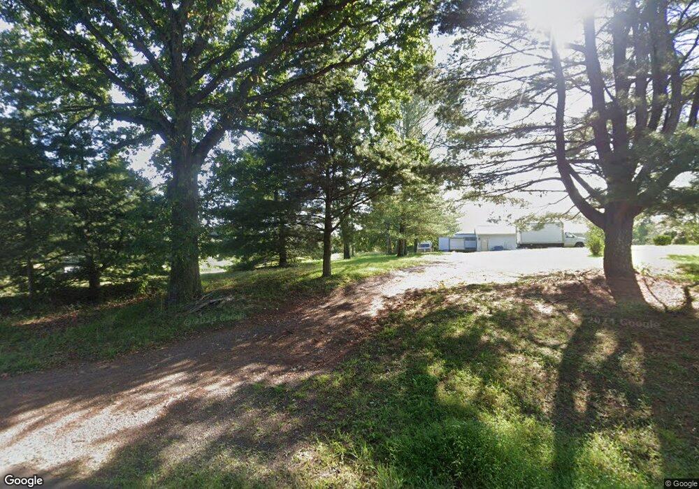 3534 Slate Mills Rd, Sperryville, VA 22740 - photo 1