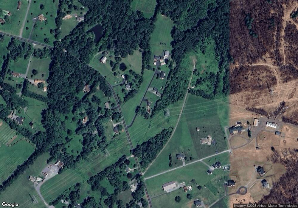 4501 Cherry Tree Ln, Sykesville, MD 21784 - photo 1