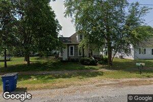210 W Chestnut St, Baldwin, IL 62217