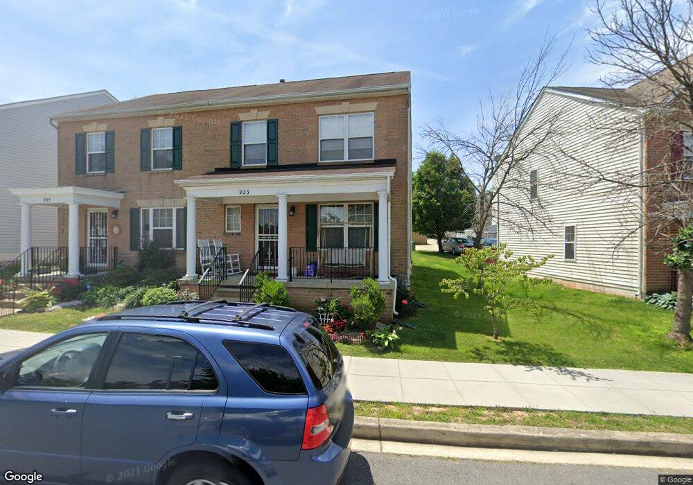 923 Blakney St SE, Washington, DC 20032 - photo 1