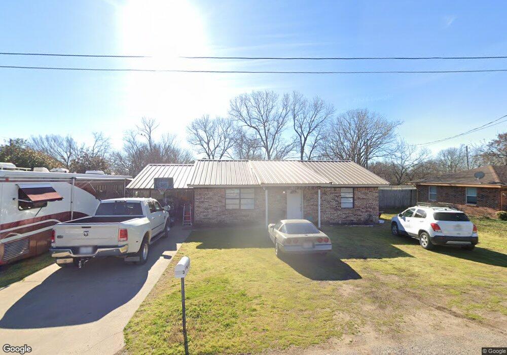 4403 Luker Ct, Granbury, TX 76049 - photo 1