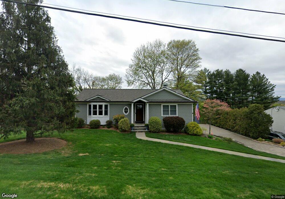 6 Tuttle Dr, Ossining, NY 10562 - photo 1