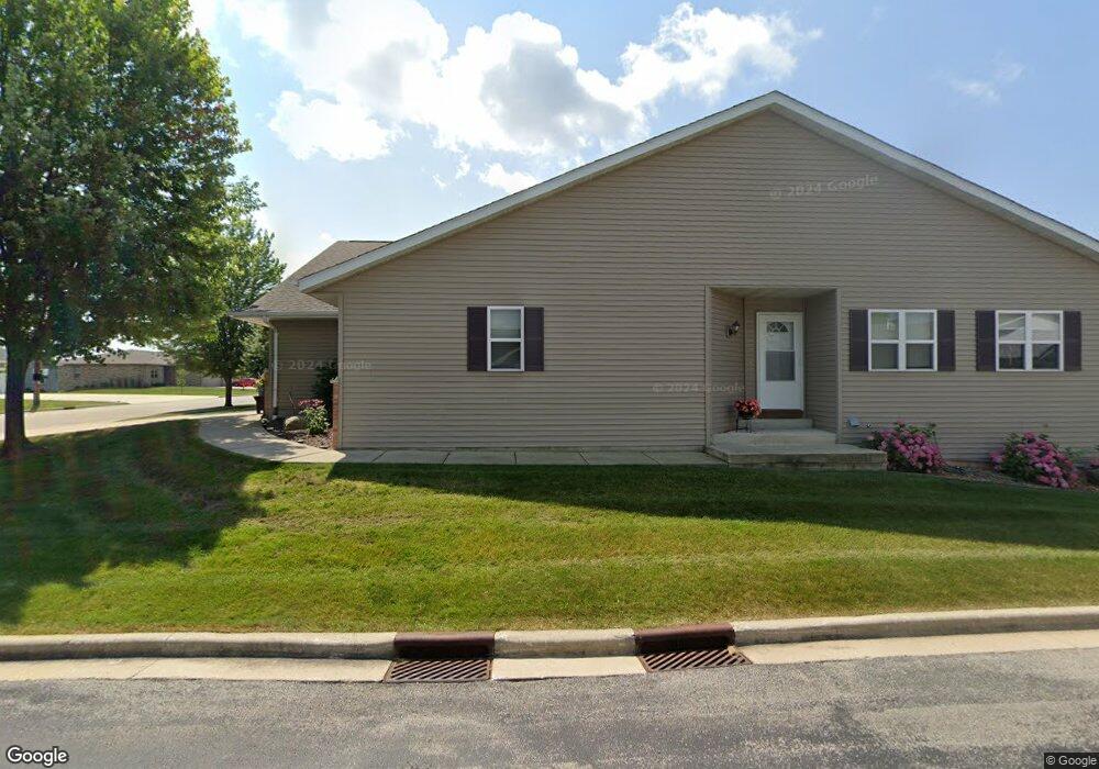 781 Prospect Dr, Kewaskum, WI 53040 - photo 1