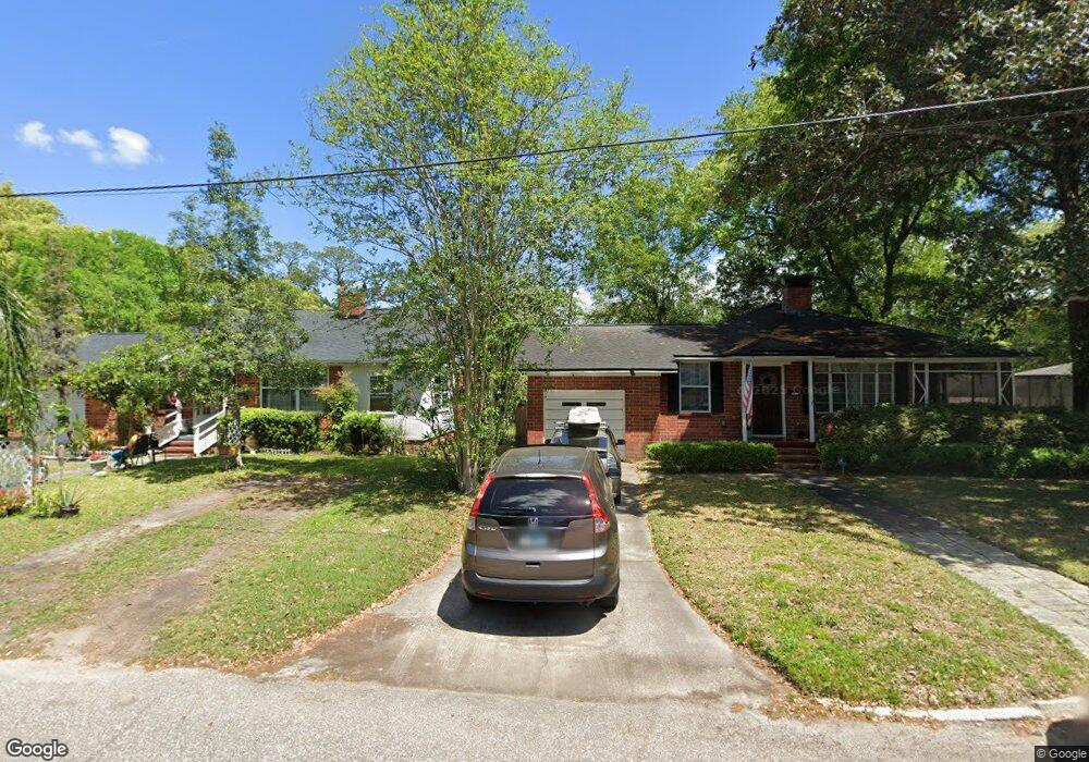 1402 Azalea Dr, Jacksonville, FL 32205 - photo 1
