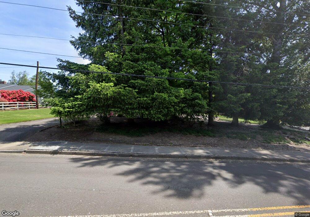 10470 SW Davies Rd, Beaverton, OR 97008 - photo 1