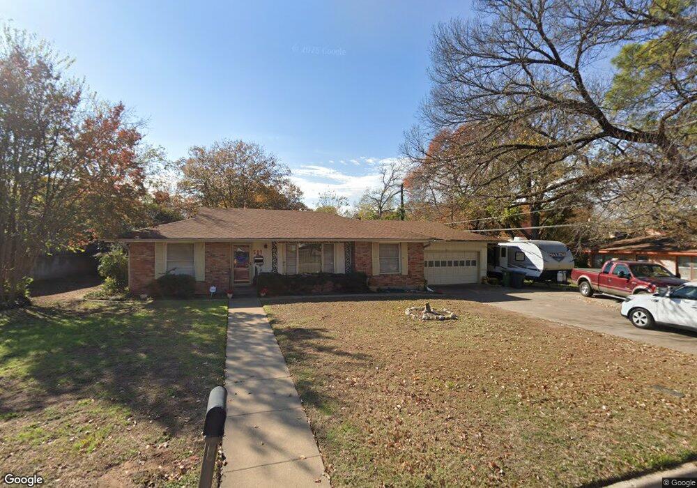 517 Hurstview Dr, Hurst, TX 76053 - photo 1
