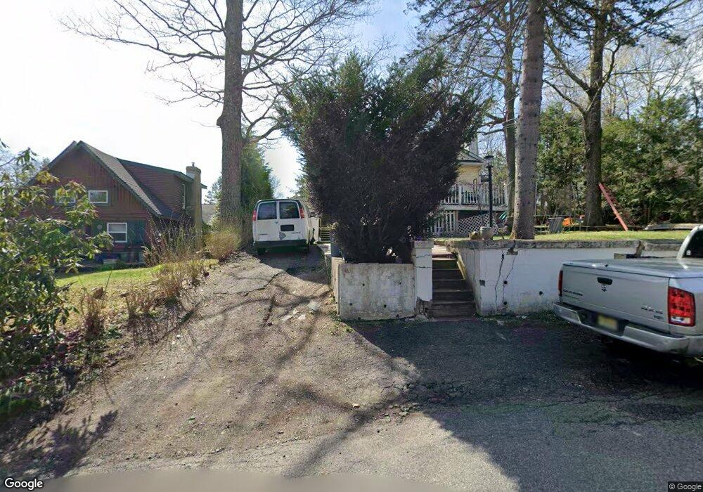 174 Point Breeze Dr, Hewitt, NJ 07421 - photo 1