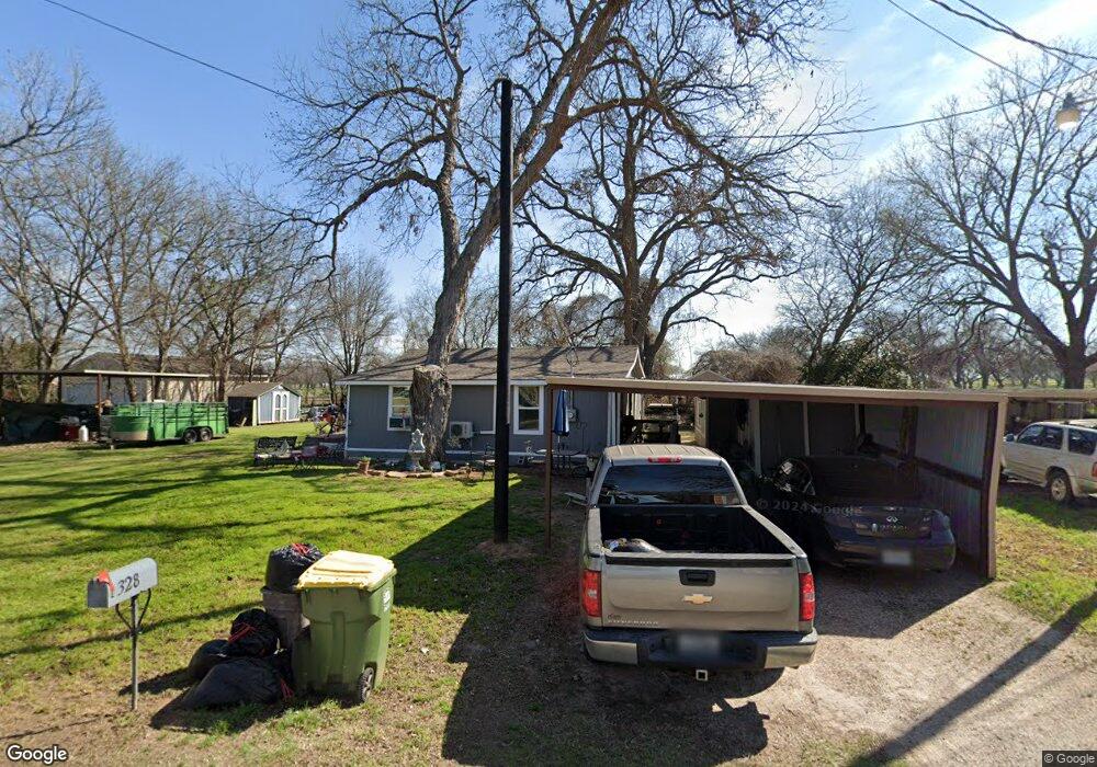 328 Hillcroft Dr, Weatherford, TX 76087 - photo 1