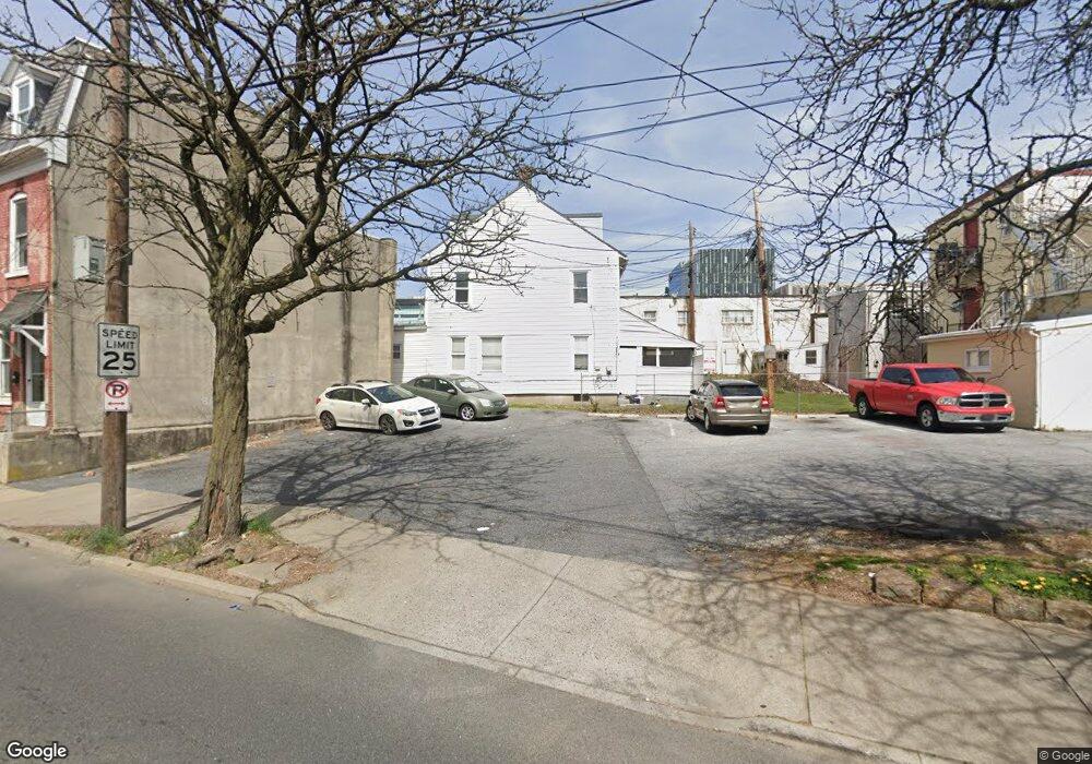 139 S Lumber St unit Rear, Allentown, PA 18101 - photo 1