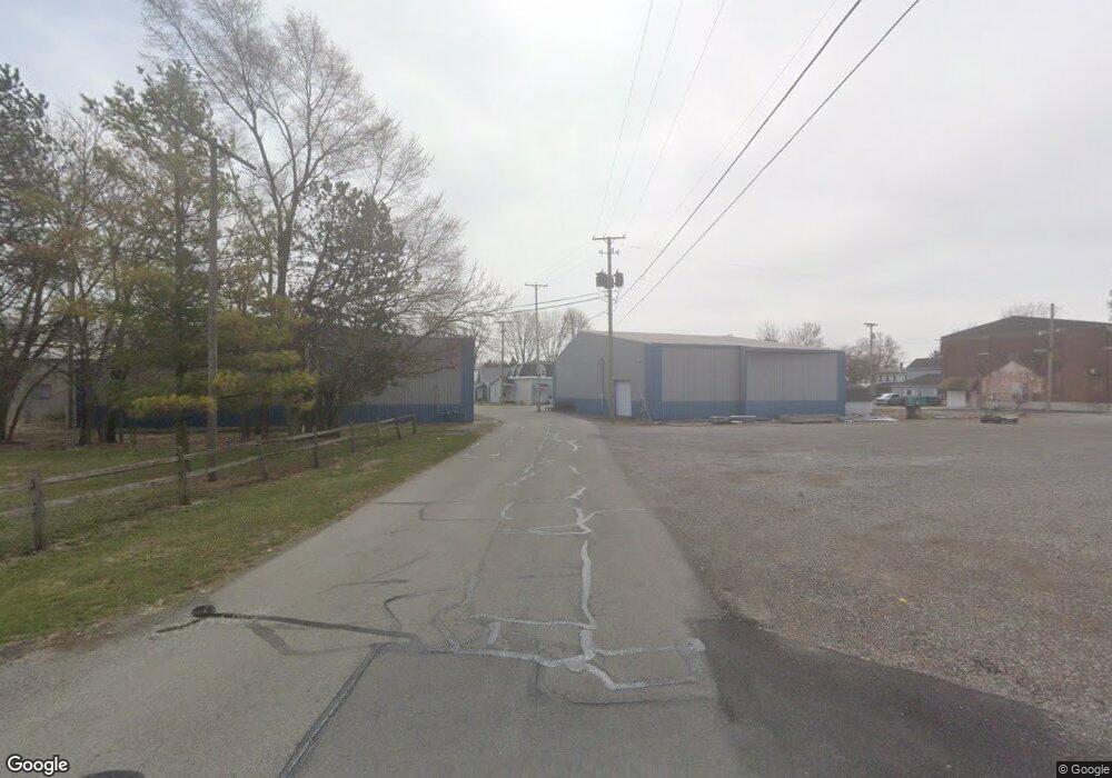 303B E Cross St, Columbus Grove, OH 45830 - photo 1