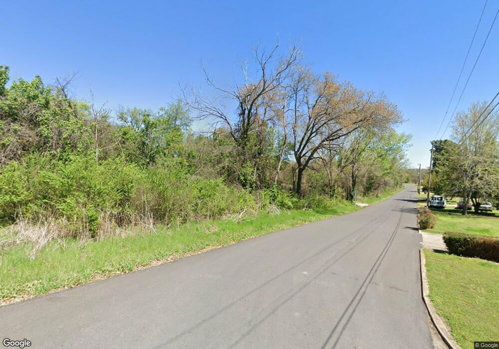 532 1/2 Mission St, Tahlequah, OK 74464 - photo 1