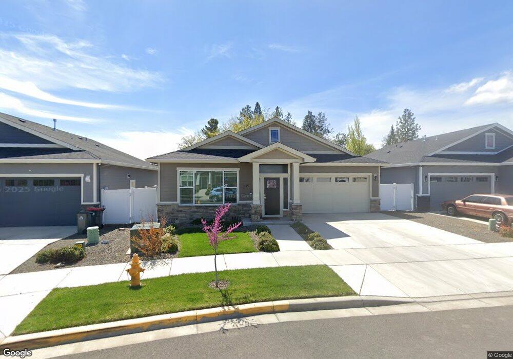 1175 Lindsey Ct, Central Point, OR 97502 - photo 1