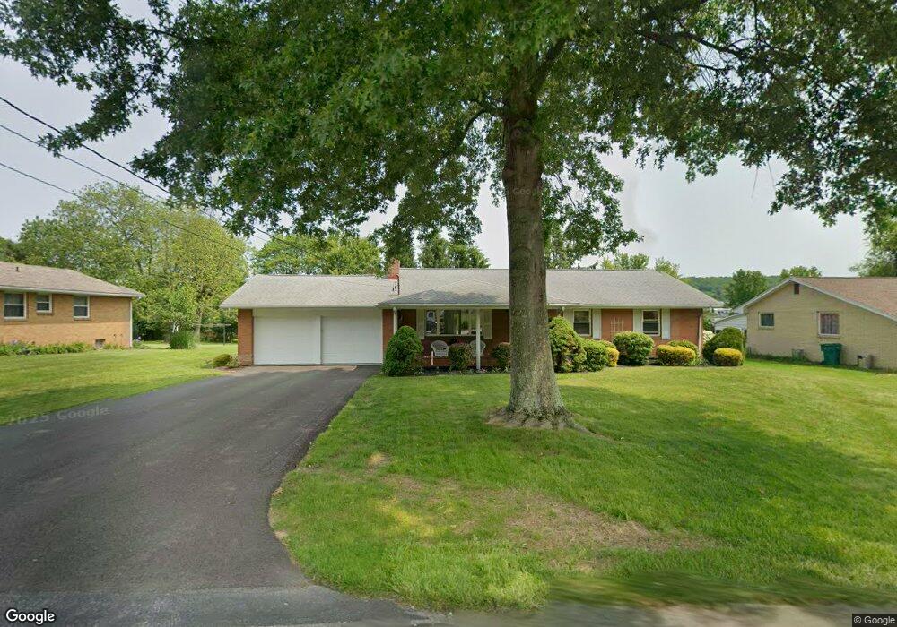 2539 Shelly Dr, Indiana, PA 15701 - photo 1