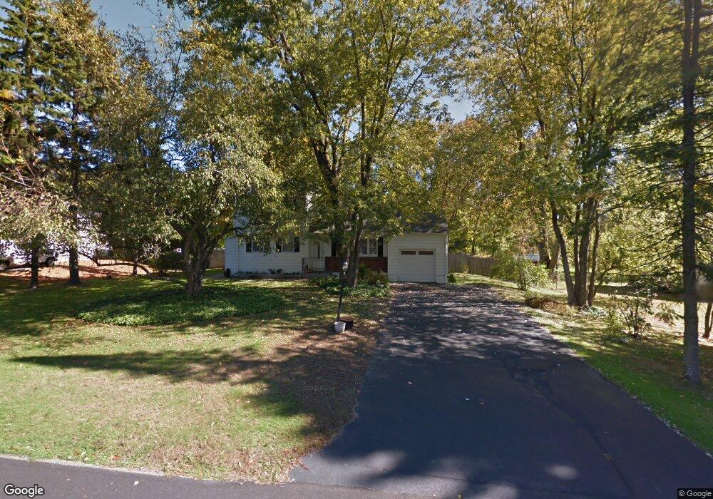 2726 Crescent Dr, Yorktown Heights, NY 10598 - photo 1